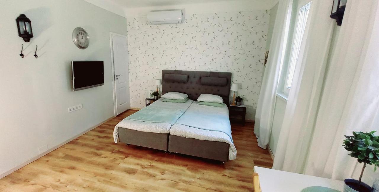 City Inn Сигетвар Экстерьер фото